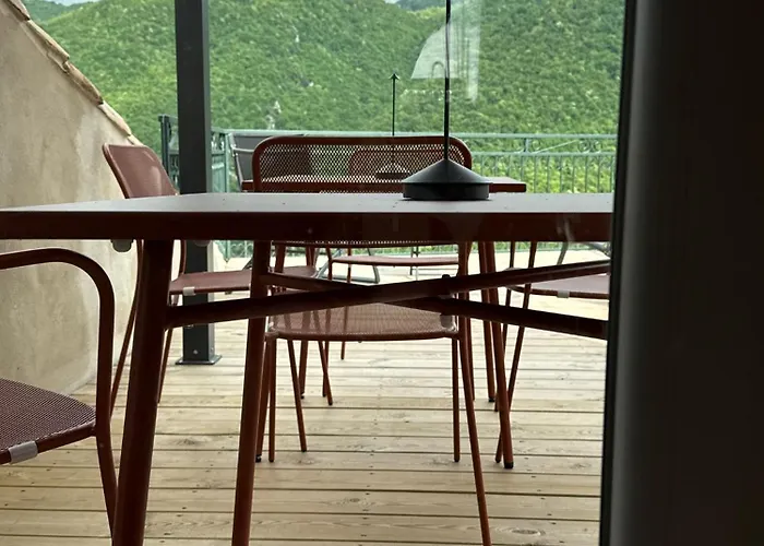 Alojamento de Acomodação e Pequeno-almoço Le Erbe Magiche *